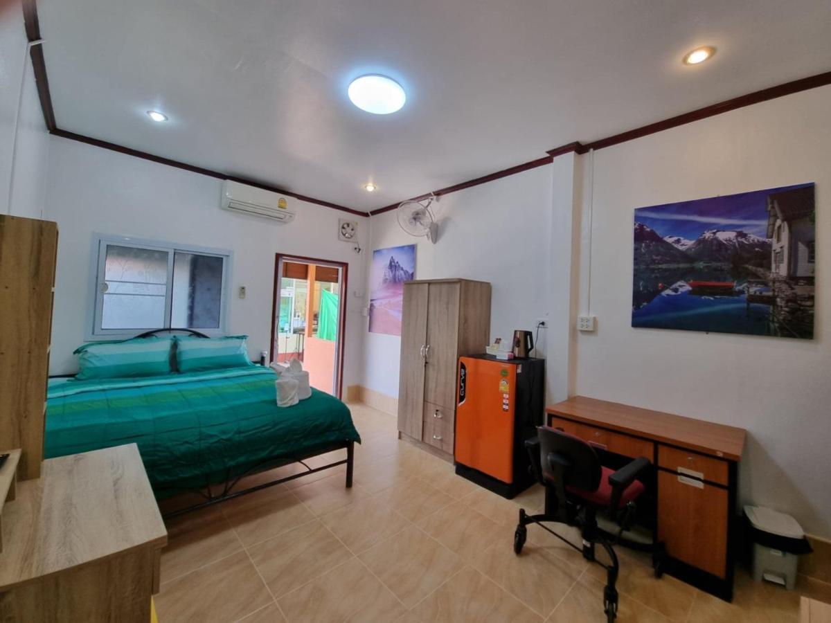 Baan Sabaijai Resort That Phanom 外观 照片