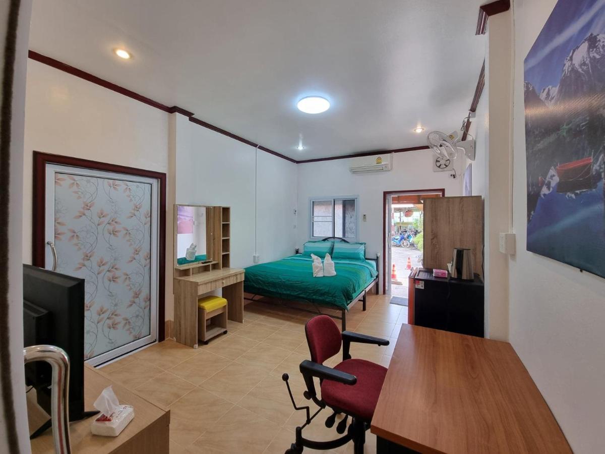 Baan Sabaijai Resort That Phanom 外观 照片