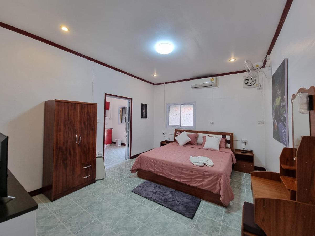 Baan Sabaijai Resort That Phanom 外观 照片